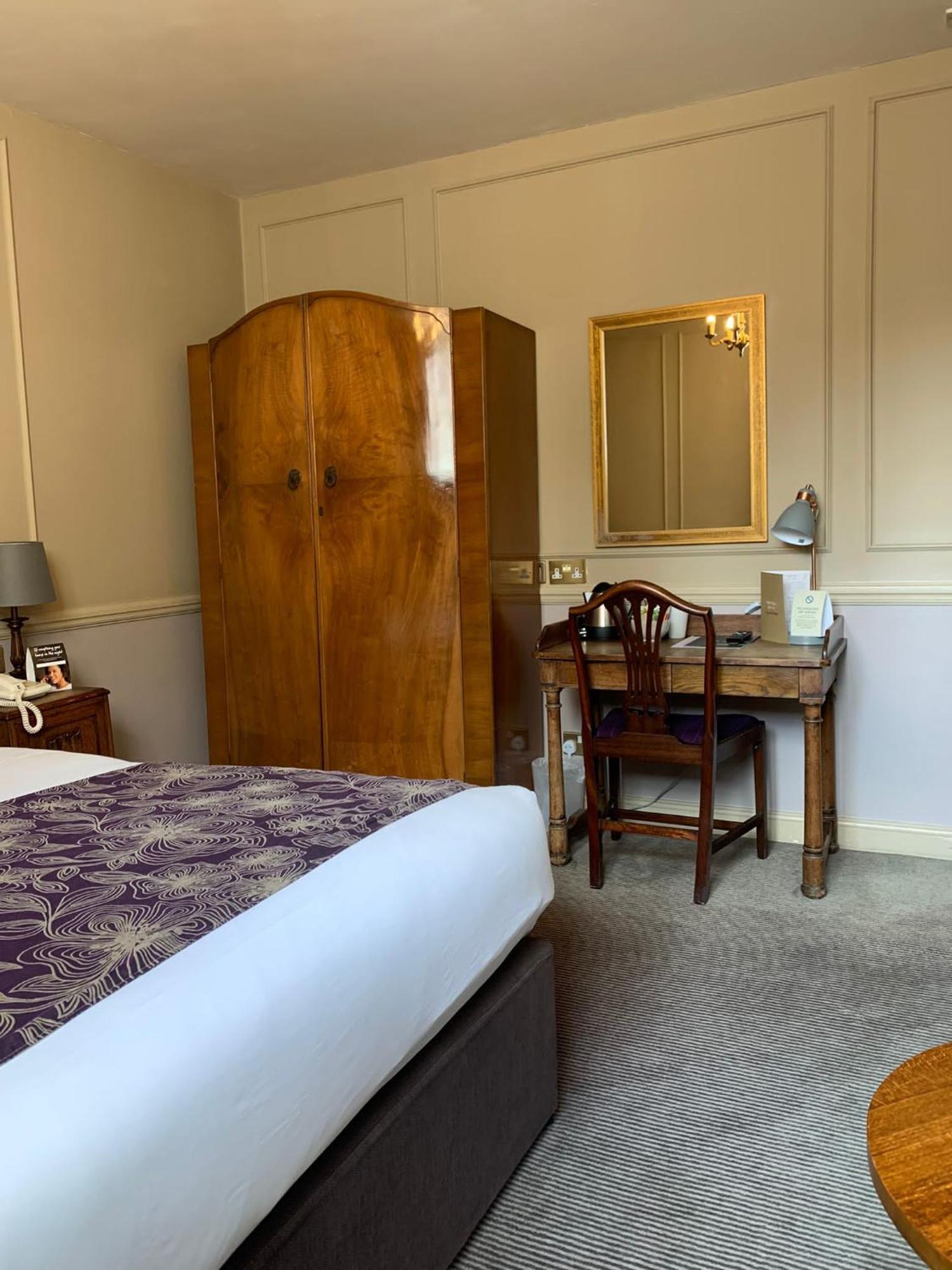 Saracens Head Hotel By Greene King Inns トウスター エクステリア 写真