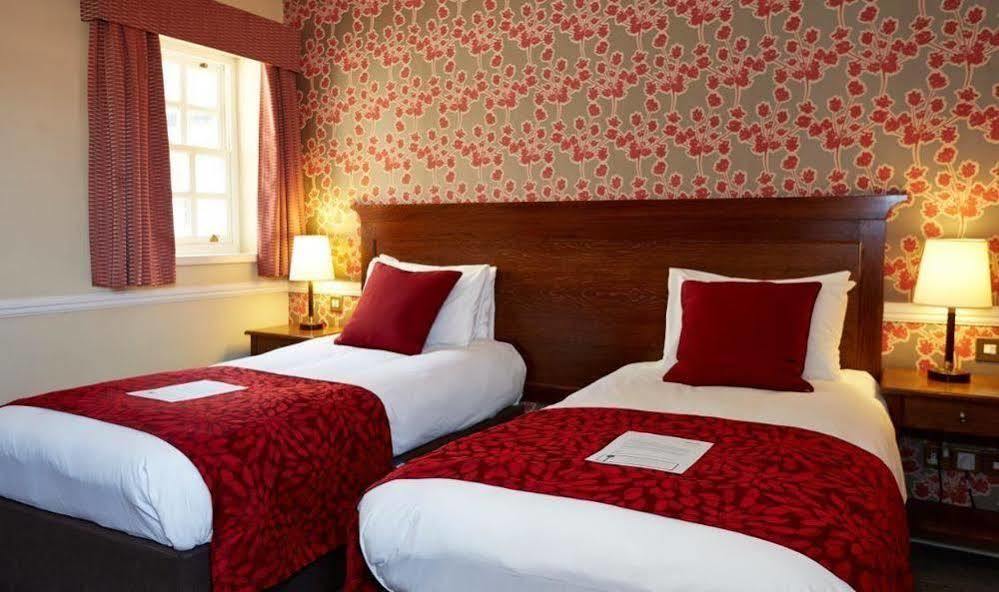 Saracens Head Hotel By Greene King Inns トウスター エクステリア 写真