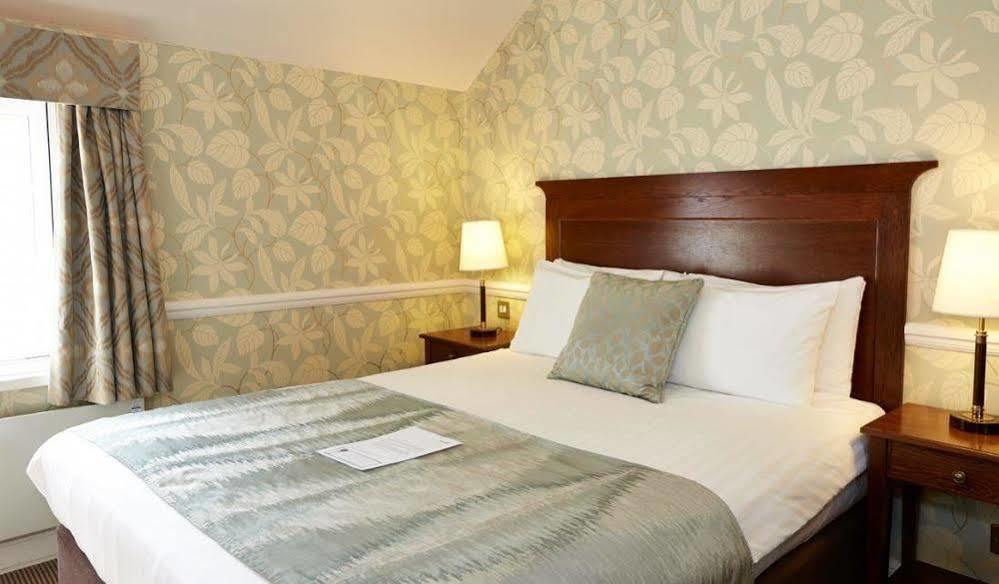Saracens Head Hotel By Greene King Inns トウスター エクステリア 写真